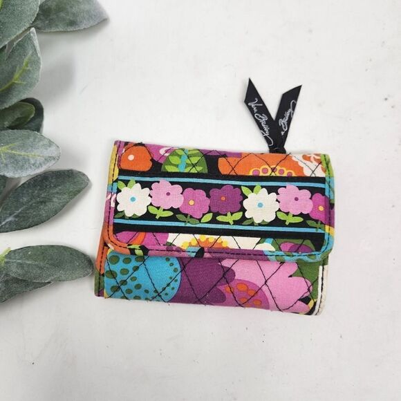 VERA BRADLEY Colorful Flower Wallet - Picture 1 of 8